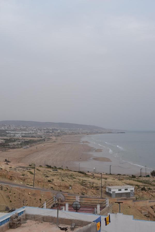 Sunny Wave Taghazout Surf & Yoga Hotel Екстериор снимка