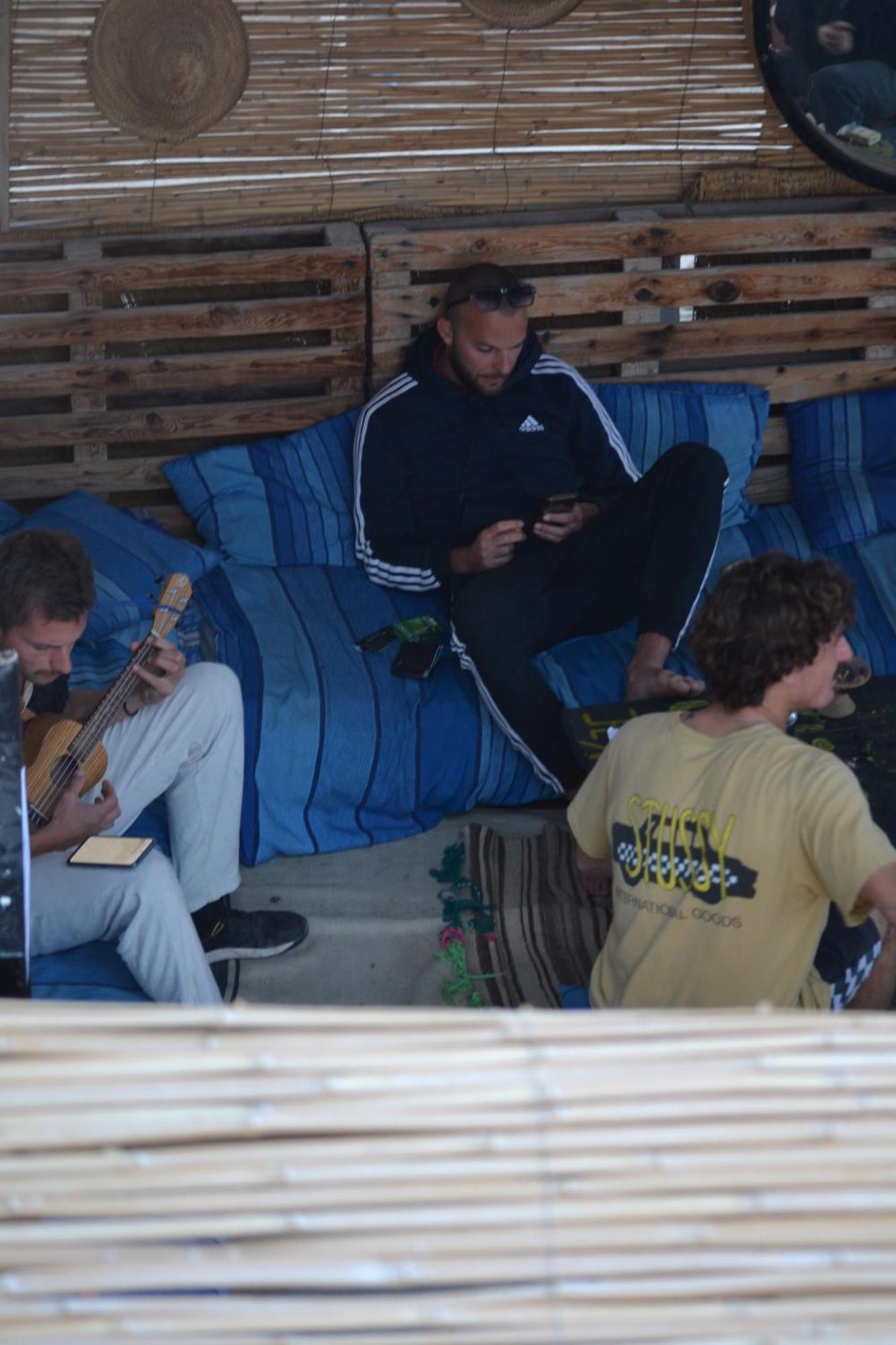 Sunny Wave Taghazout Surf & Yoga Hotel Екстериор снимка
